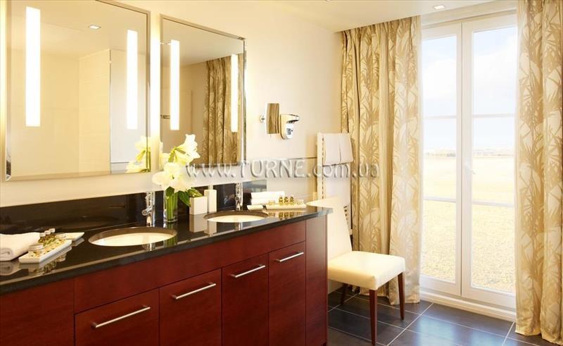 Картинка Relais Spa Chessy 4*