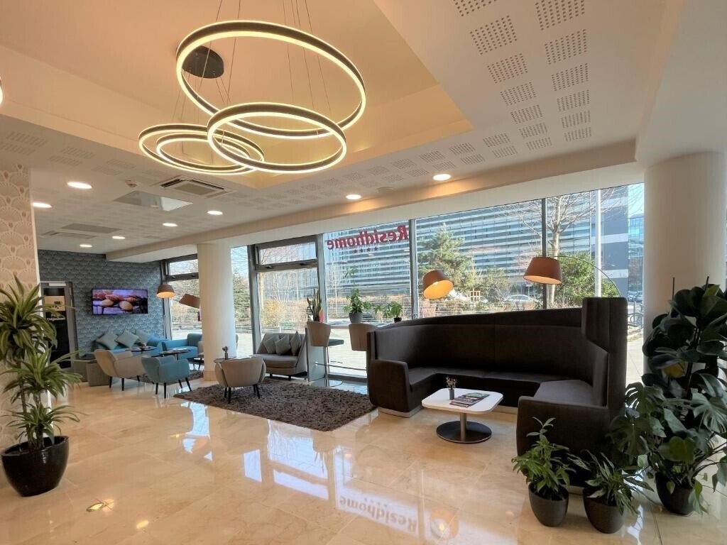 Отель Residhome Paris Issy Les Moulineaux 4*