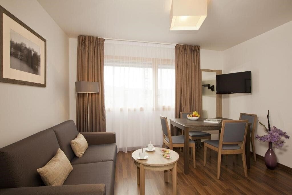 Картинка Residhome Paris Issy Les Moulineaux 4*