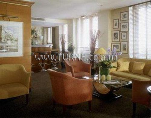 Готель Des Artistes 3*