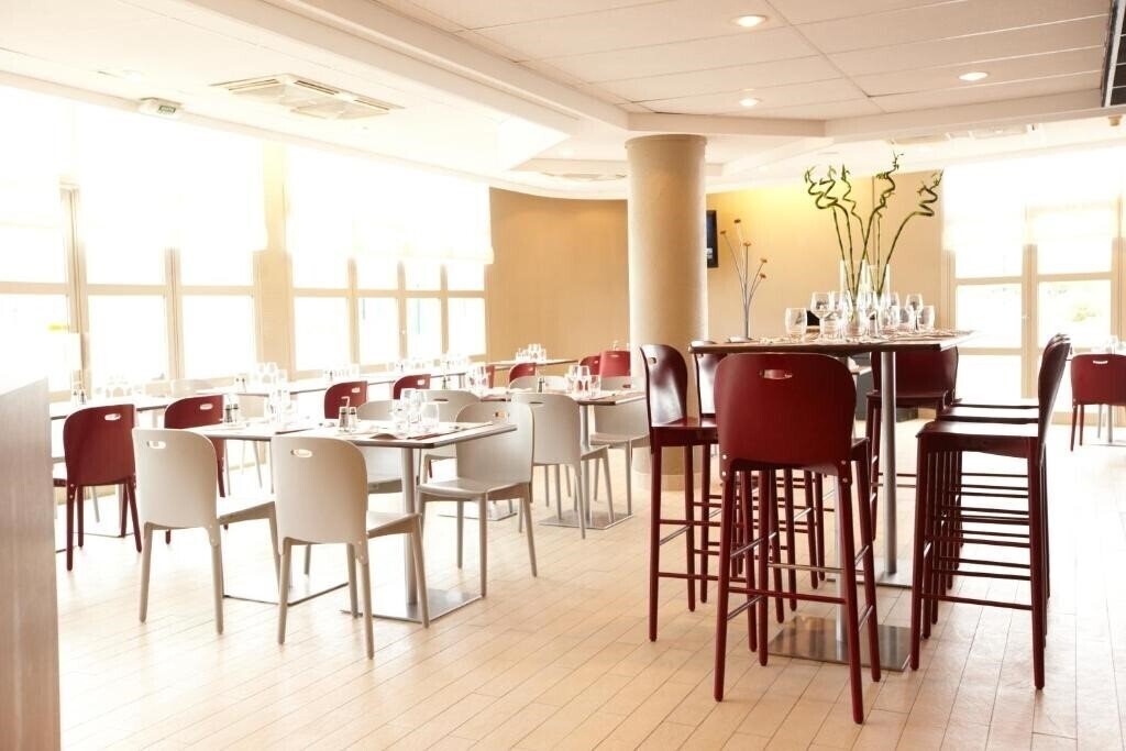 Изображение Comfort Bobigny Paris Est 3*