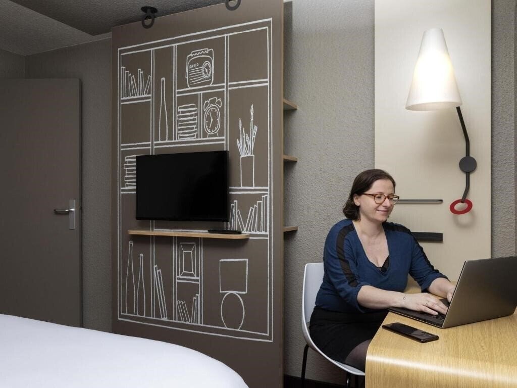 Картинка Ibis Paris Porte De Bercy 3*