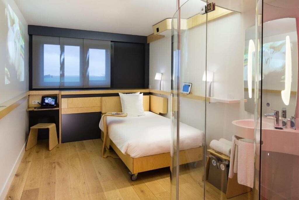 Готель Nomad Paris Roissy CDG Aeroport 3*