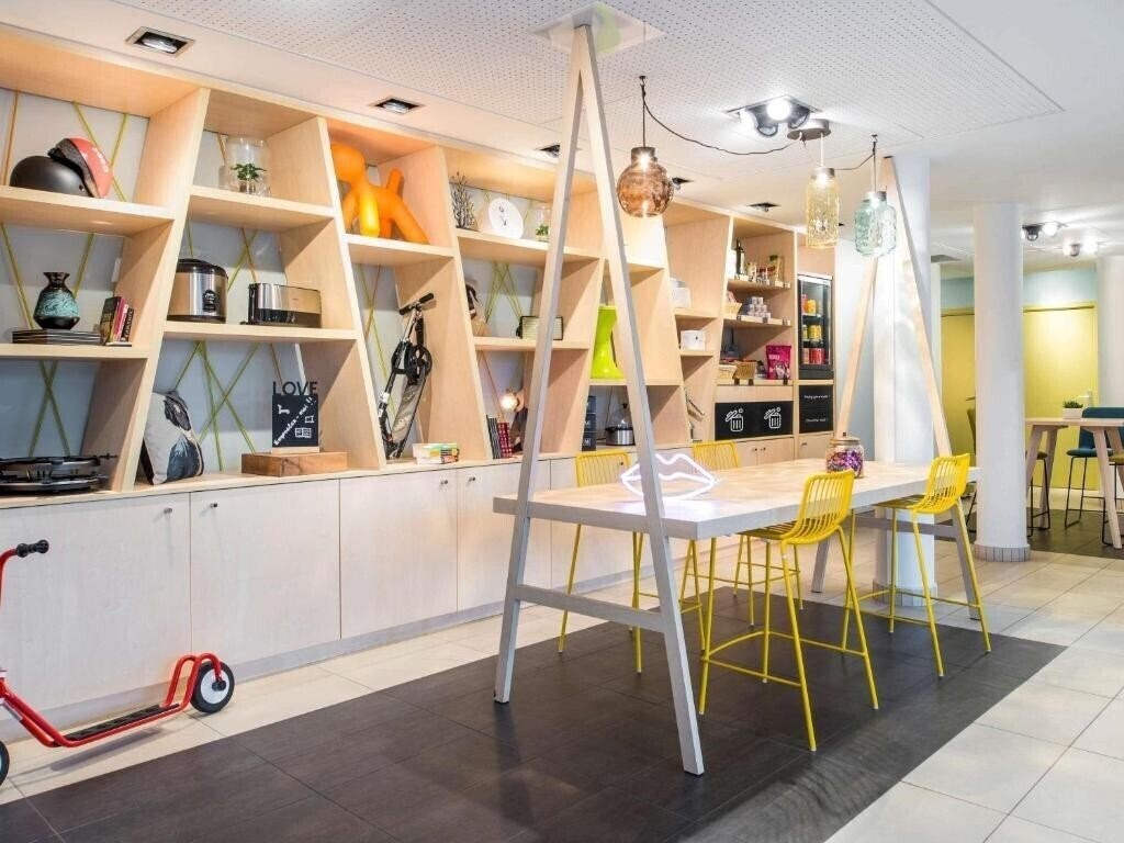 Отель Adagio Access Paris Porte De Charenton 4*