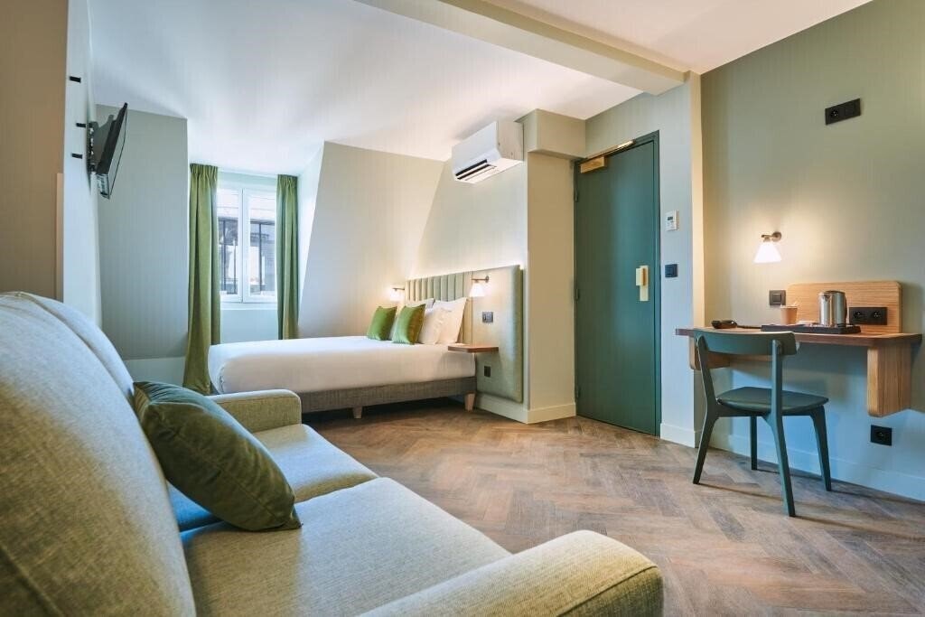 Фото Hotel 10 Opera by HappyCulture 3*