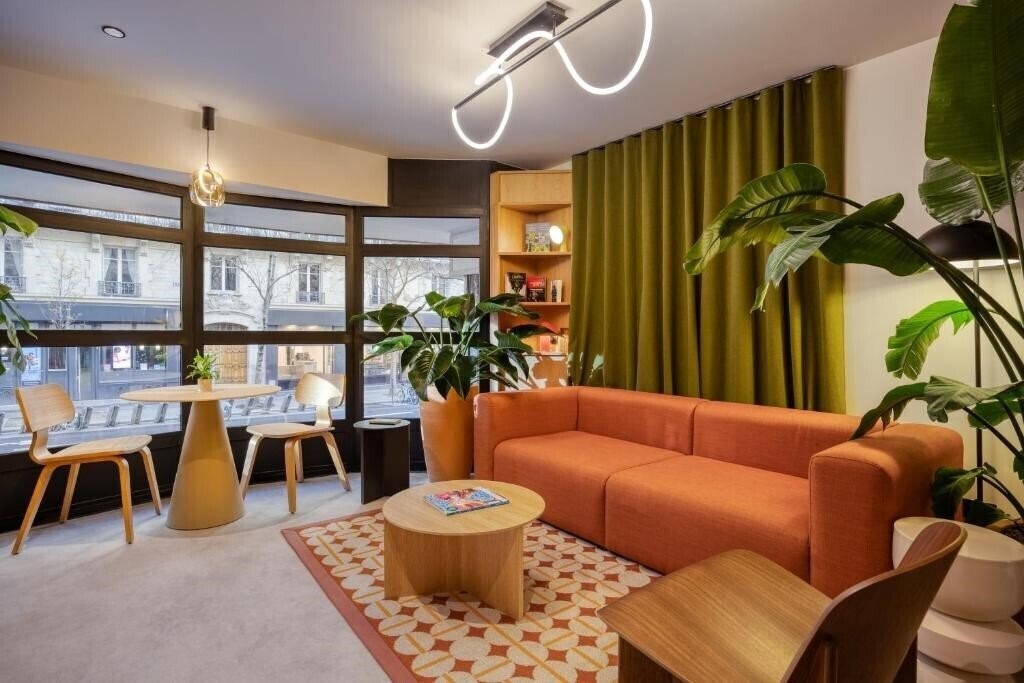 Отель Citadines Republique Paris 3*