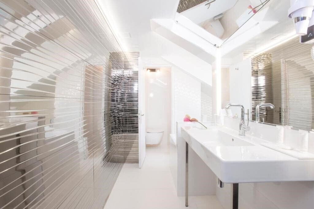 Готель Icone 3*