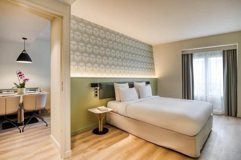 Готель Citadines Les Halles Paris 4*