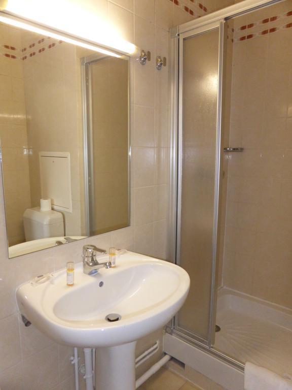 Фото Hotel De Paris Saint Georges 3*