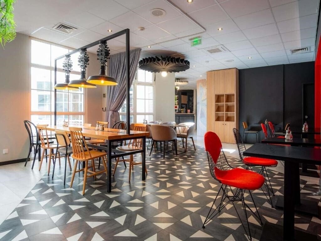 Фото Ibis Paris Ornano Montmartre North 18th 3*