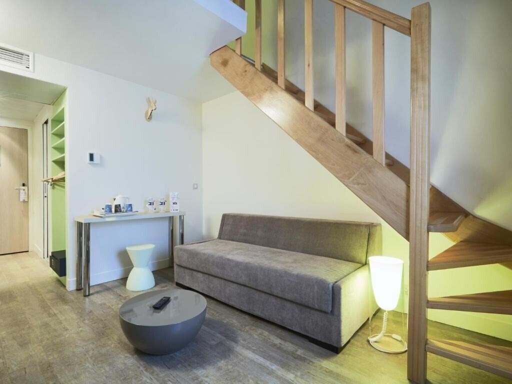 Фото Kyriad Paris 18 Porte de Clignancourt Montmartre 3*