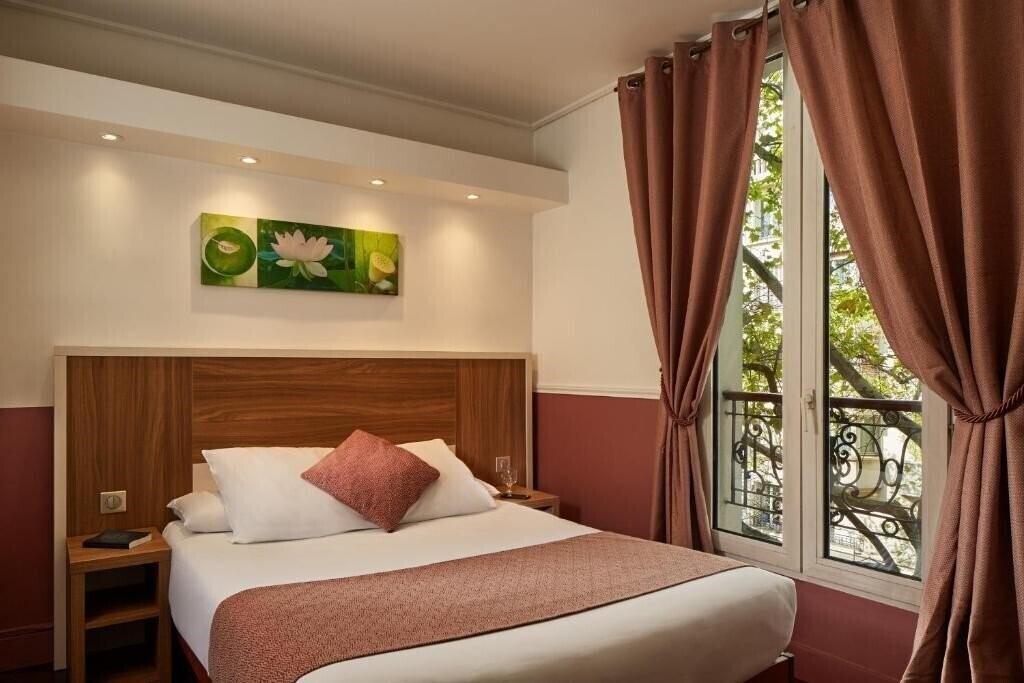 Фотография Grand Hotel Nouvel Opera 3*