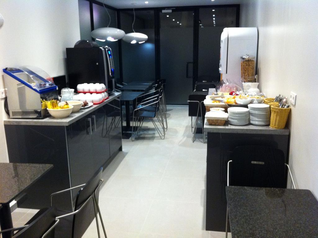 Картинка Brady Gare De L'Est (ex. Comfort Gare De L'Est) 3*