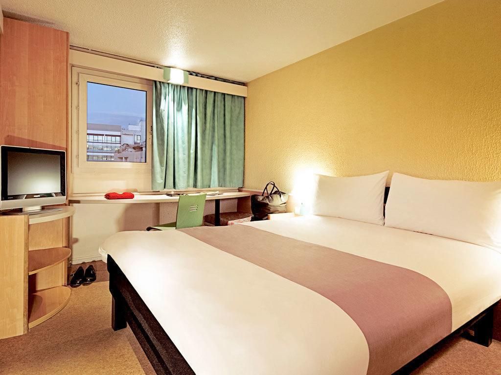 Готель Ibis Paris Alesia Montparnasse 3*