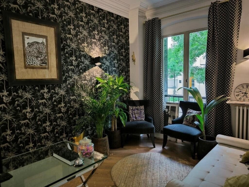 Картинка Le Twelve 3*