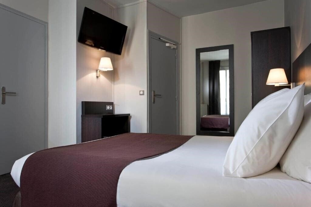 Картинка Des Ecrivains 3*