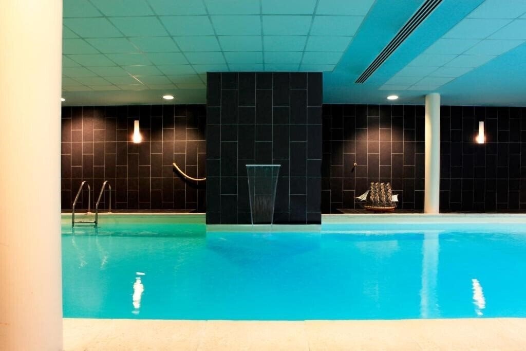 Готель Best Western Premier Amiral Hotel 4*