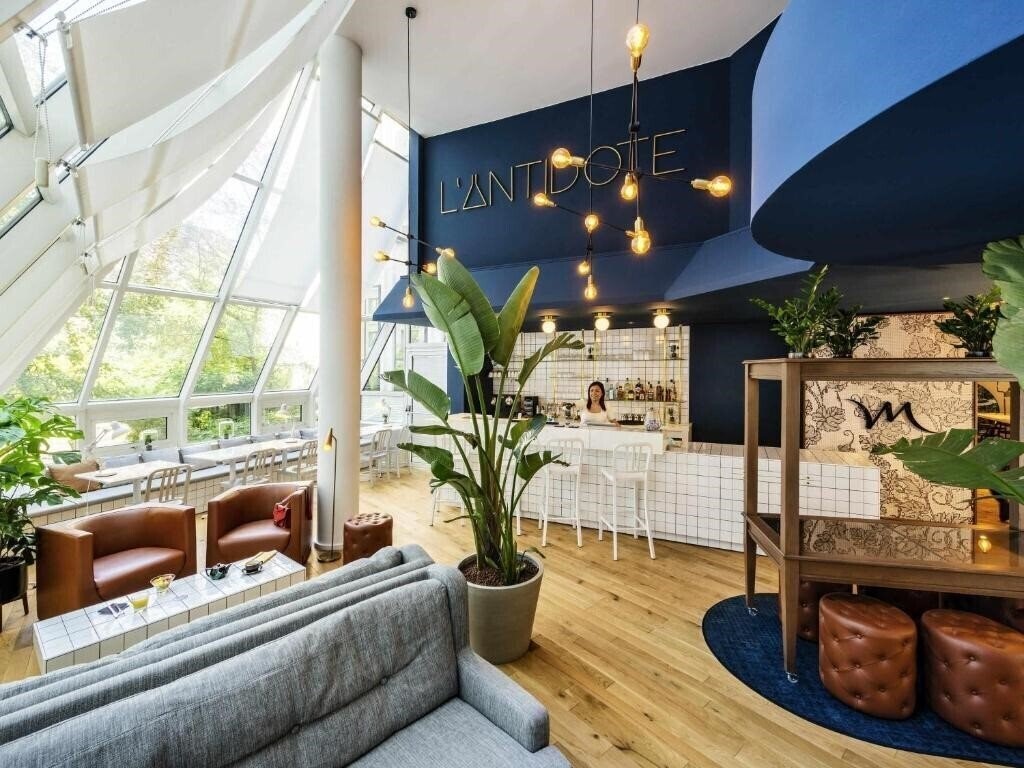 Отель Mercure Paris Montparnasse Pasteur (ex. Holiday Inn Paris Montparnasse Pasteur) 4*