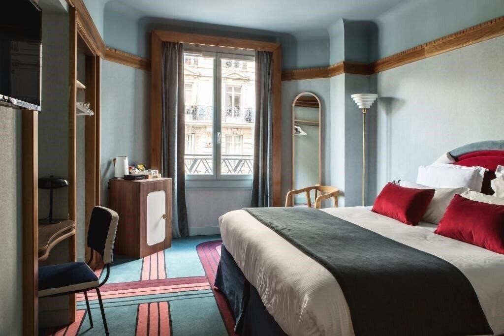 Фото Hotel Mercedes 4*