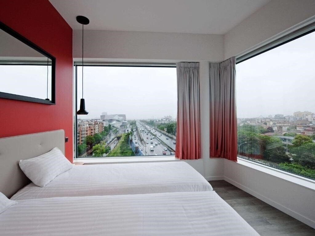 Изображение Hipark Paris La Villette 4*
