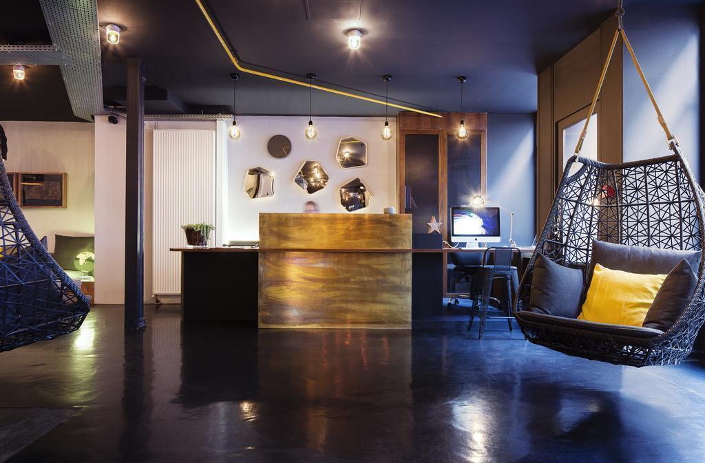 Готель Maxim Folies 3*