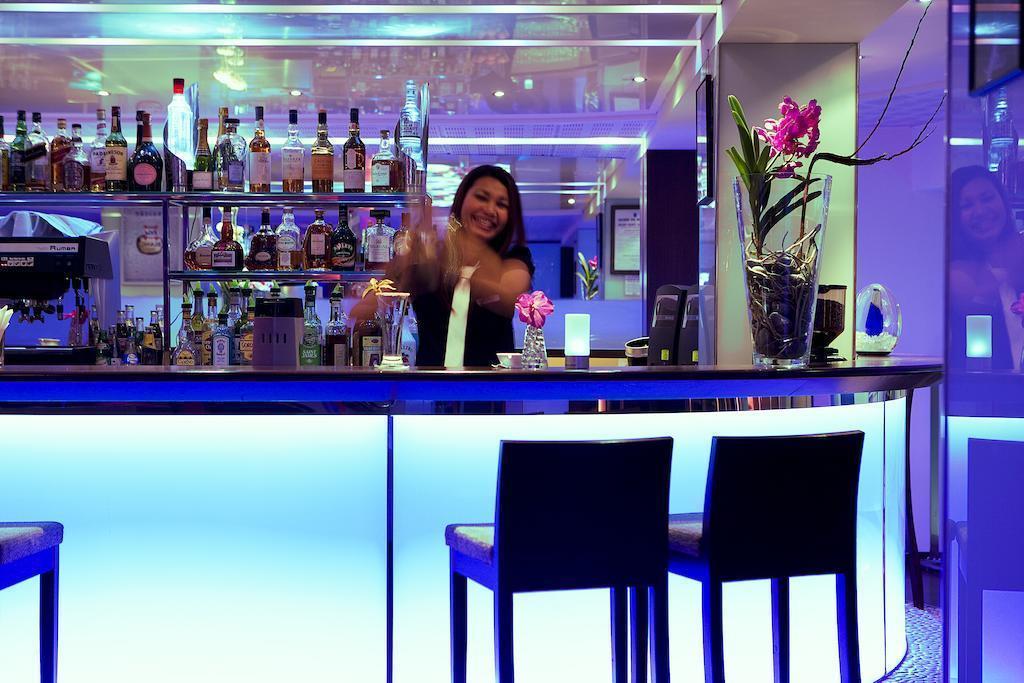 Фотографія Oceania Paris Porte De Versailles 4*