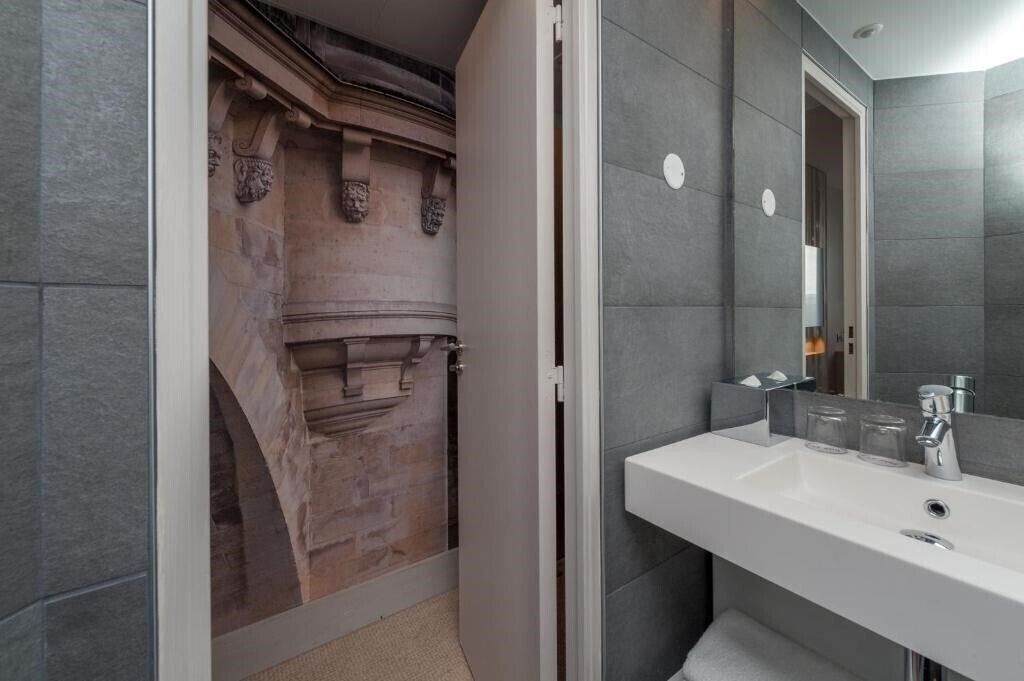 Фотографія Le 209 Paris Bercy 4*