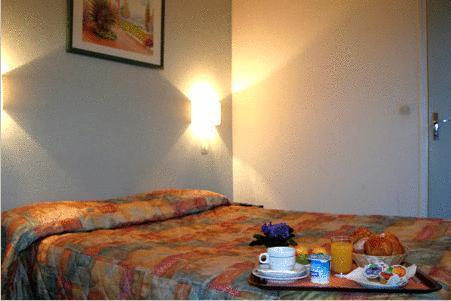 Фотографія Printania Porte De Versailles 2*