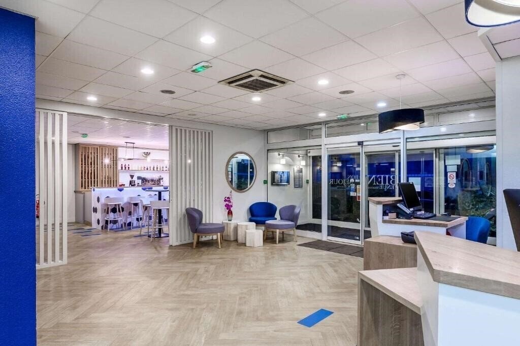 Фотография Comfort Hotel Paris Porte d'Ivry 4*