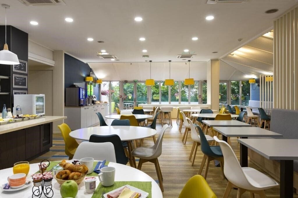 Зображення Comfort Hotel Paris Porte d'Ivry 4*