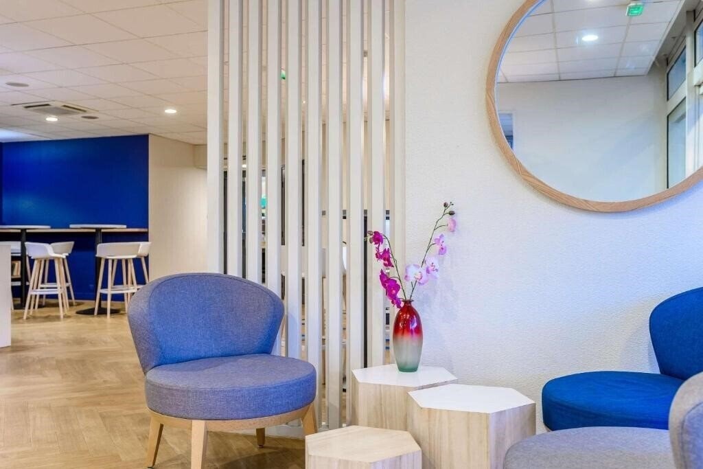 Картинка Comfort Hotel Paris Porte d'Ivry 4*