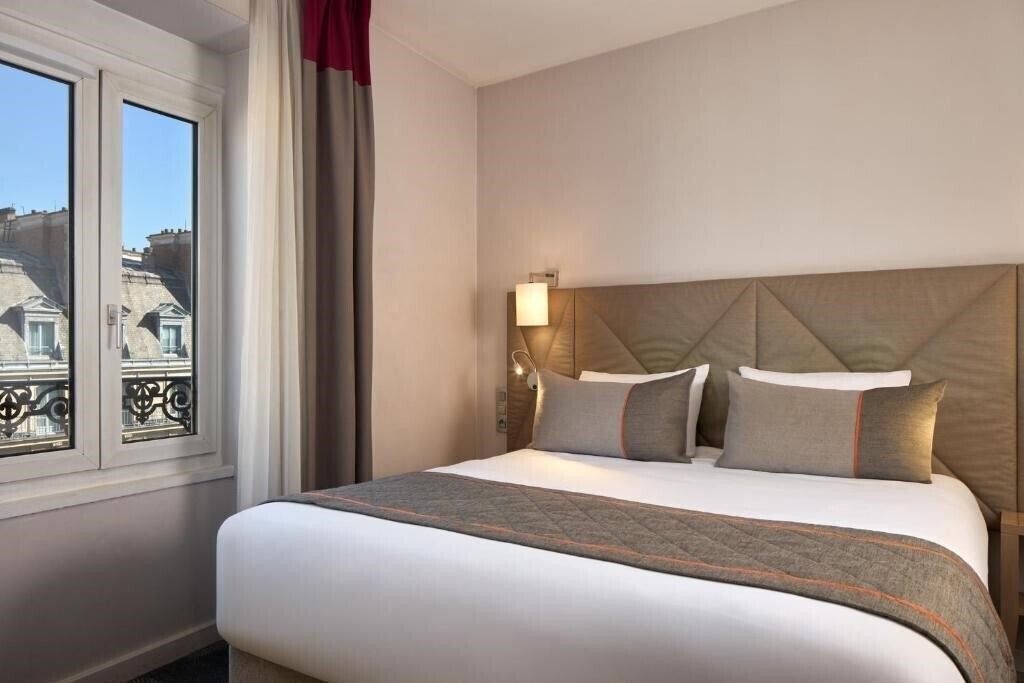 Готель Timhotel Opera Madeleine 3*