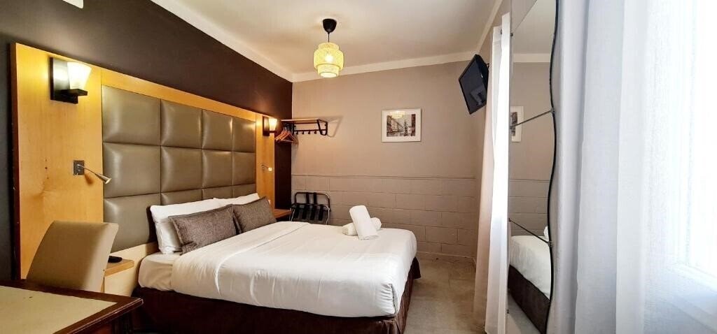 Зображення Hotel de France 18 2*
