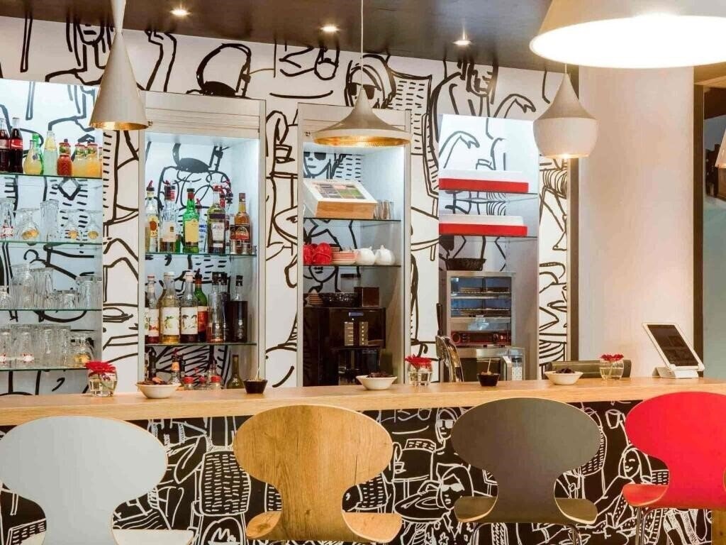 Фотография Ibis Berthier Porte De Clichy 2*