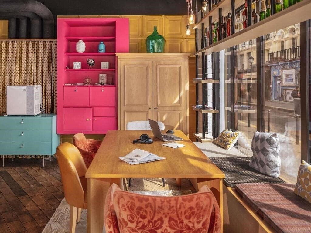 Фото Hotel Mercure Paris Centre Gare Montparnasse 4*