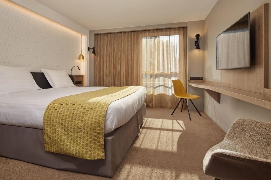 Картинка Auteuil Tour Eiffel 3*