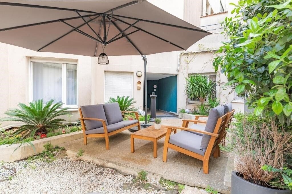 Фотографія Appart'City Paris La Villette 2*