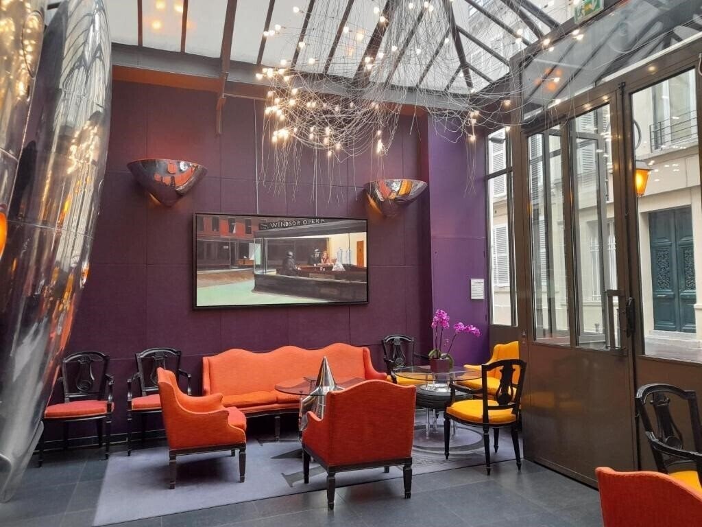 Готель Windsor Opera 4*