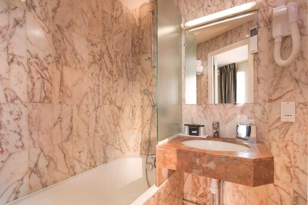Картинка Albert 1er Paris Lafayette 3*