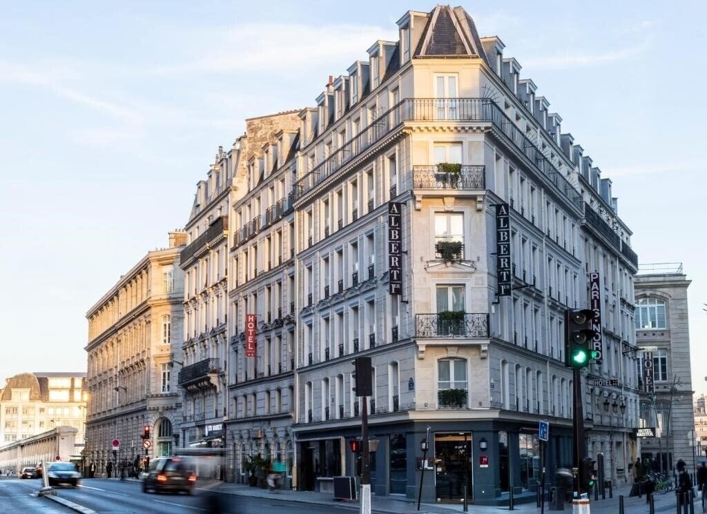Готель Albert 1er Paris Lafayette 3*