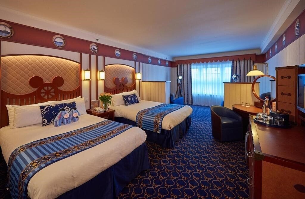Фото Disney'S Newport Bay Club 4*
