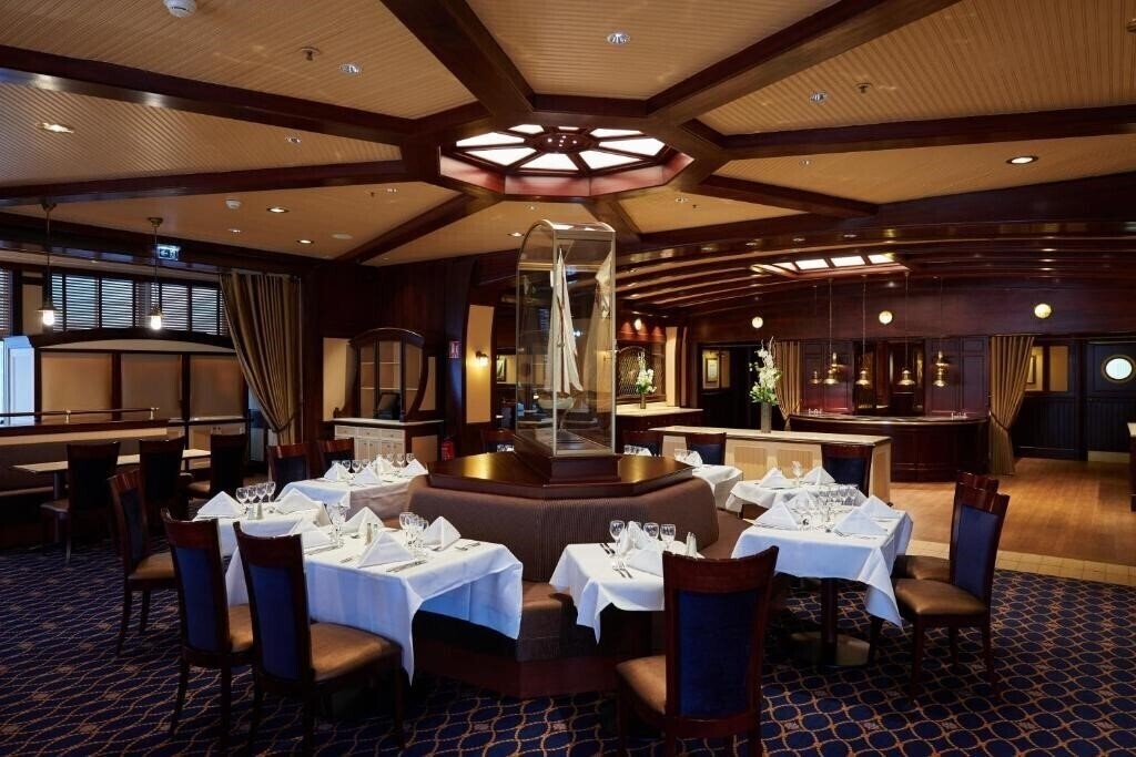 Картинка Disney'S Newport Bay Club 4*