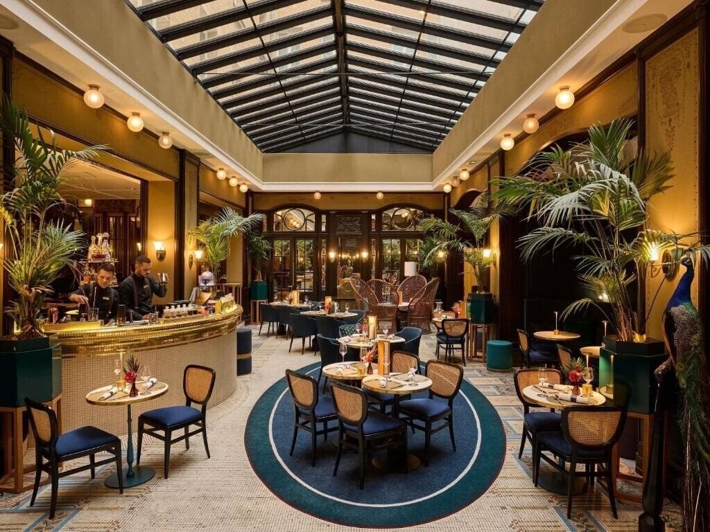 Отель L'Echiquier Opera Paris 4*