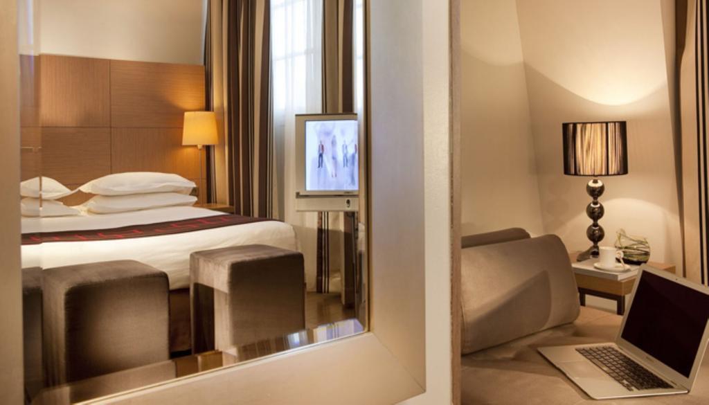 Фото Villathena 3*