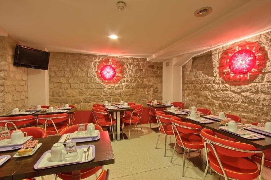 Изображение Timhotel Odessa Montparnasse 3*