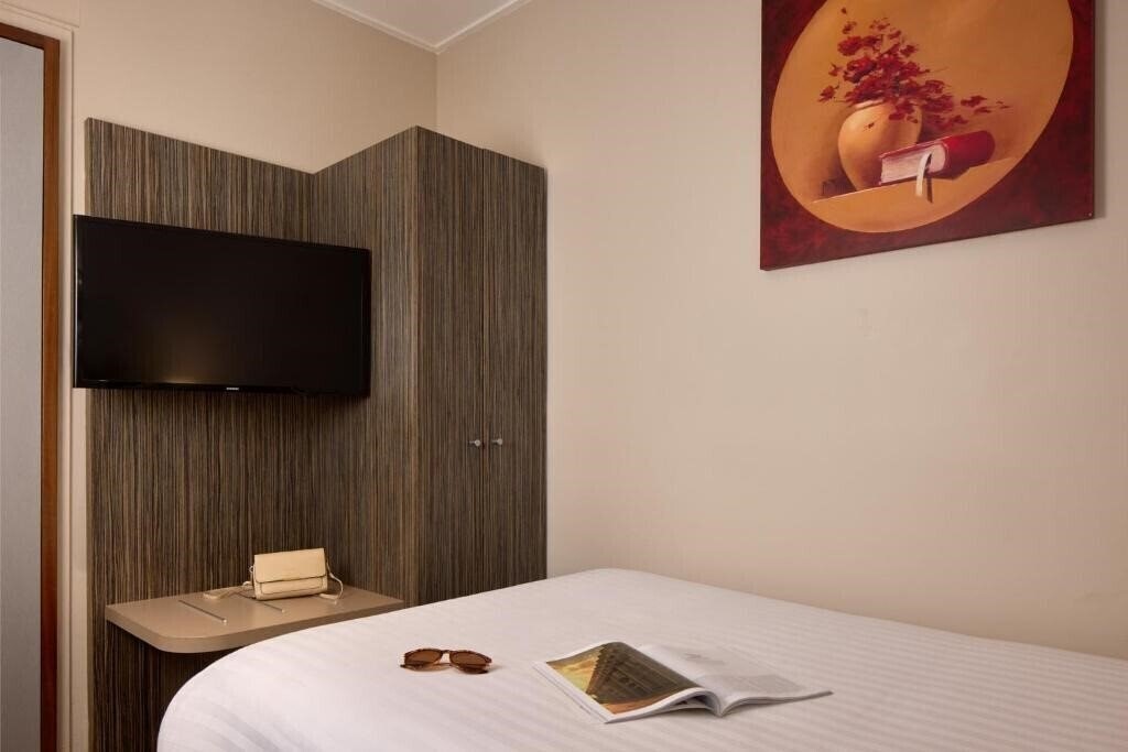 Картинка Timhotel Odessa Montparnasse 3*