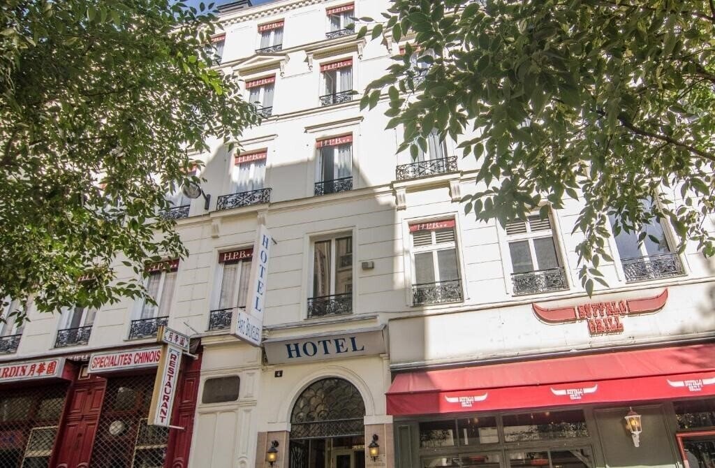 Отель Hotel Paris Bruxelles 2*