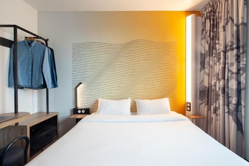 Фото BB Hotel Paris Porte Des Lilas 2*