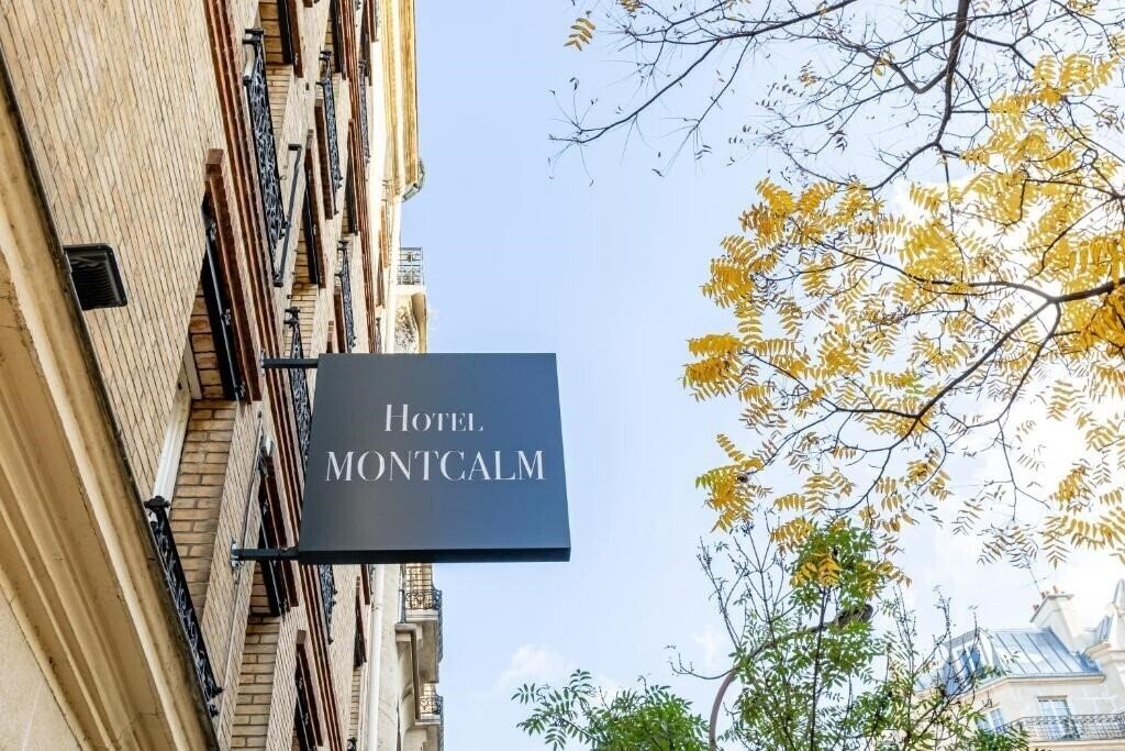 Отель Best Western Montcalm 3*