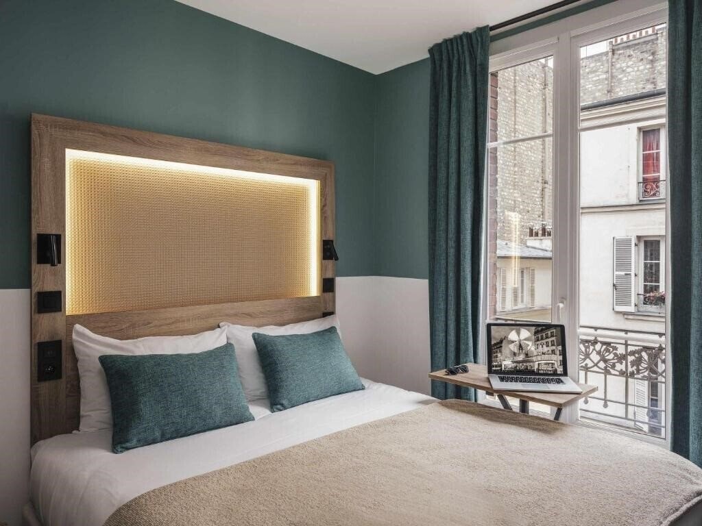 Фото Ibis Styles Paris Montmartre Nord 3*
